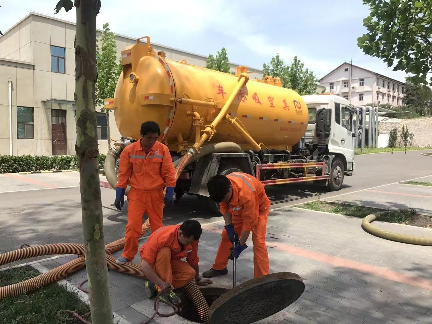 陵城化粪池清理与5-8吨吸粪车施工效率分析